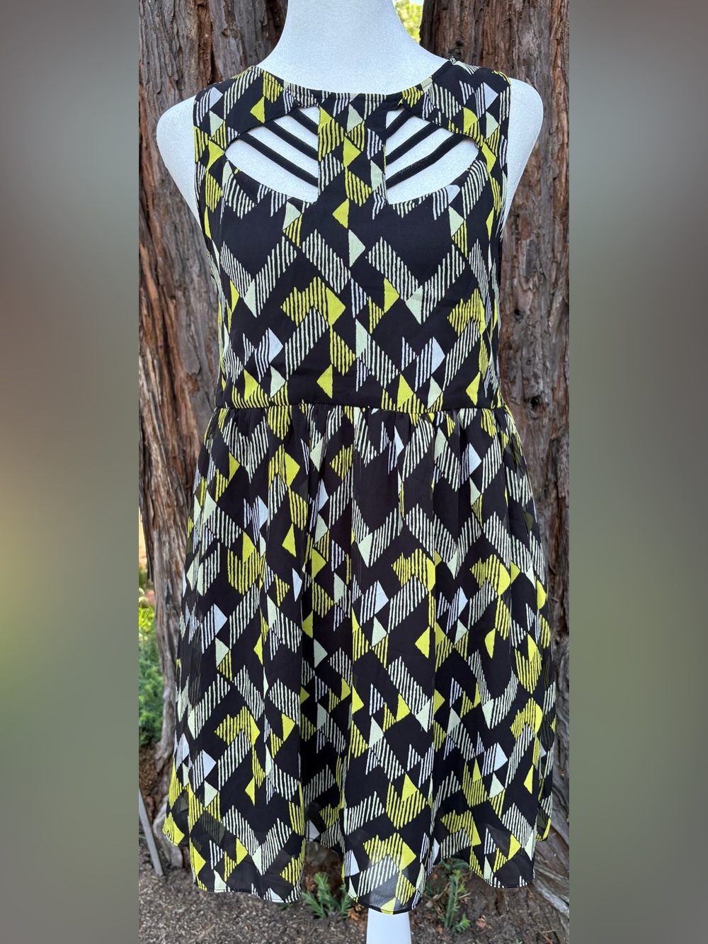 French Connection Geometric Cutout Back Fit & Flare Dress Medium